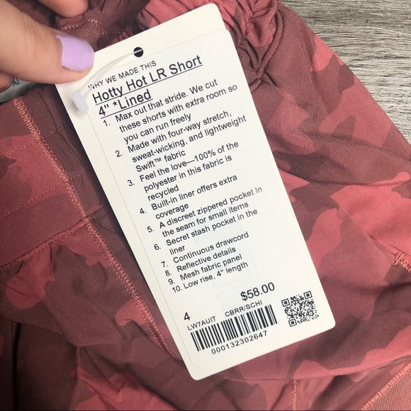 Lululemon Hotty Hot Low Rise Short 4" - Picture 8 of 9